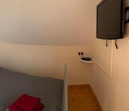 39 Woodview Tatil Evi Listowel