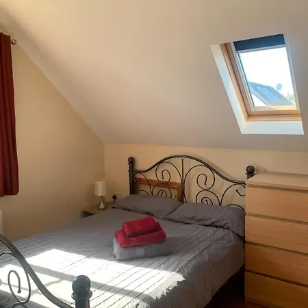 39 Woodview Tatil Evi Listowel