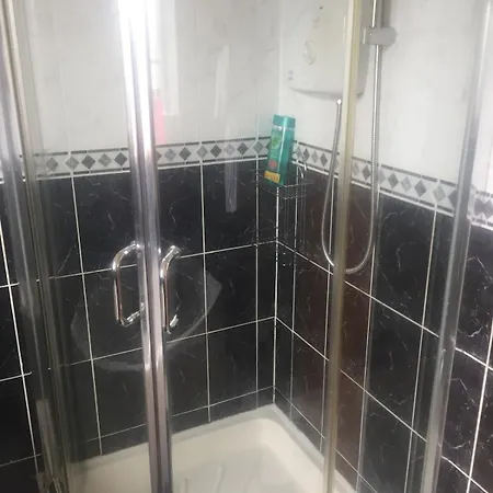 39 Woodview Tatil Evi Listowel