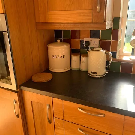 39 Woodview * Listowel