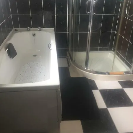 39 Woodview Listowel