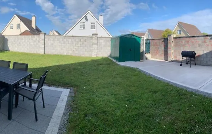 39 Woodview Listowel