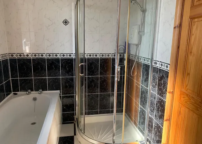 39 Woodview * Listowel