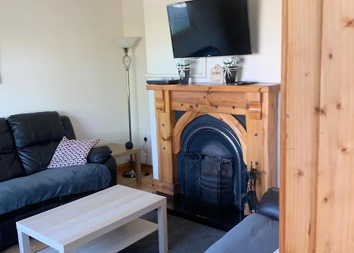 39 Woodview Tatil Evi Listowel